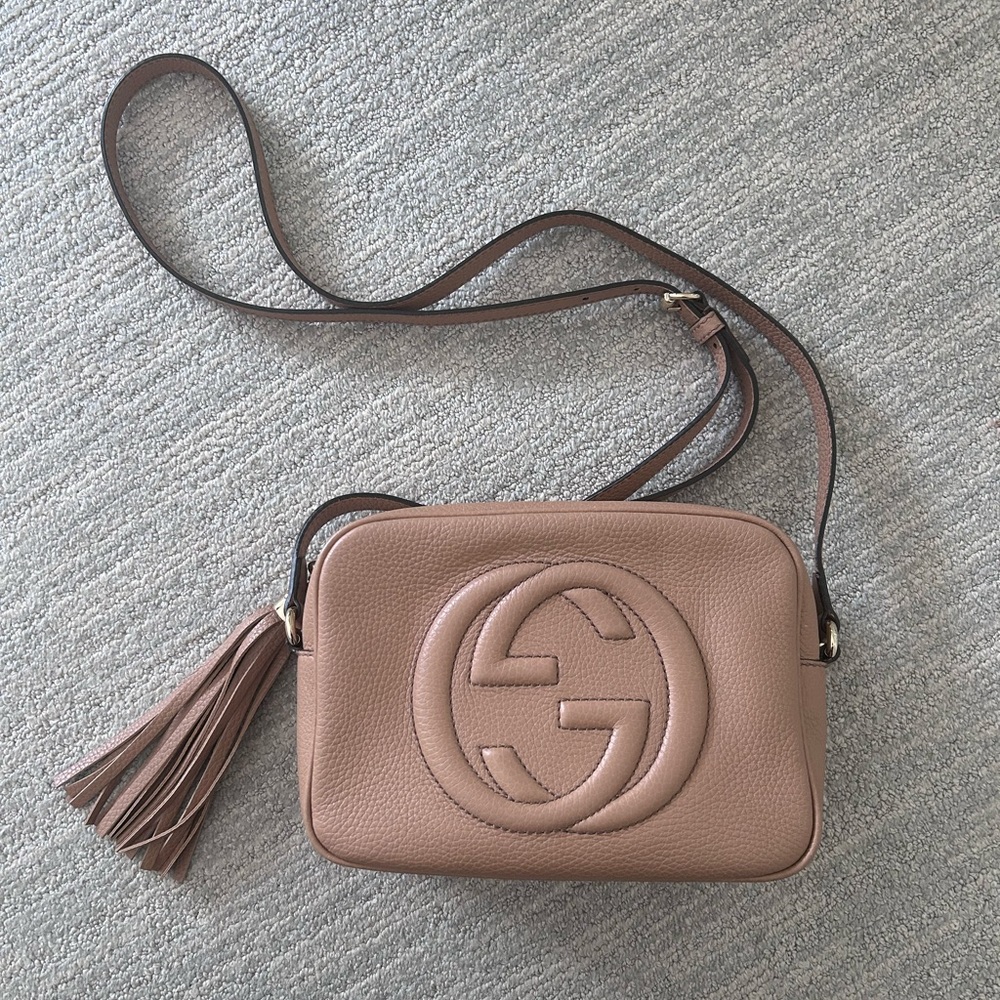 GUCCI Soho Disco Bag - Neutral Leather